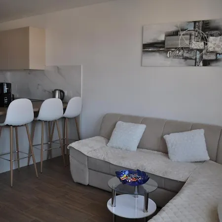 Mib Apartman *