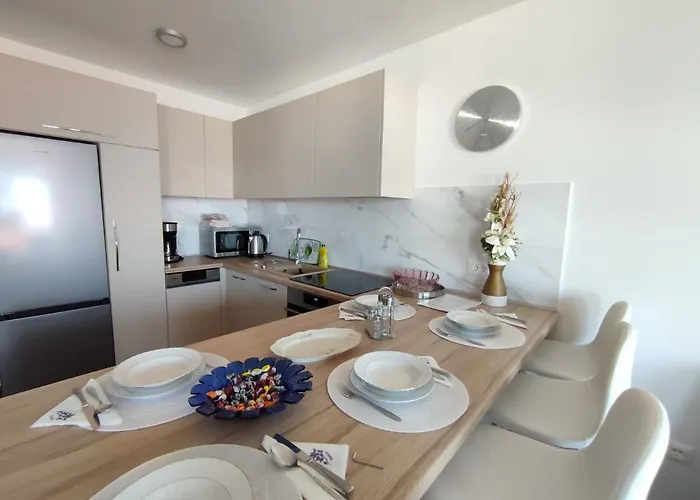 Apartment Mib Makarska